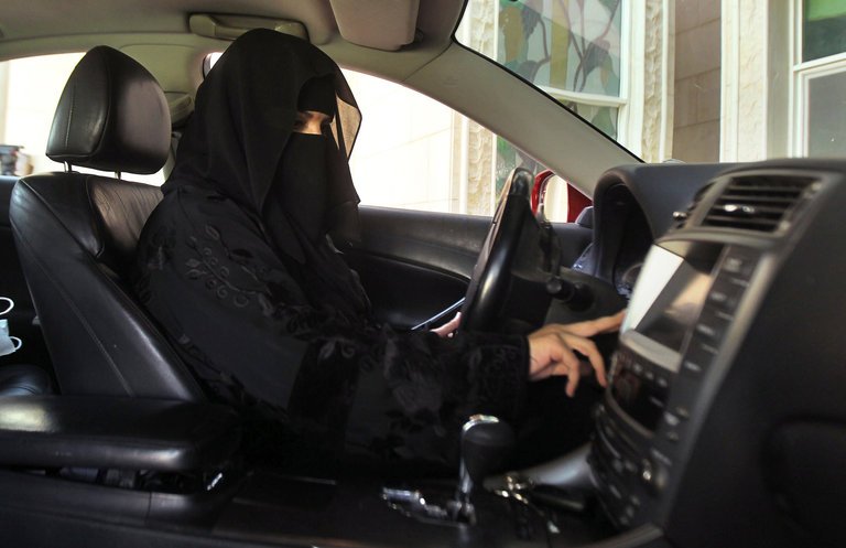 arabie soudite femme au volant